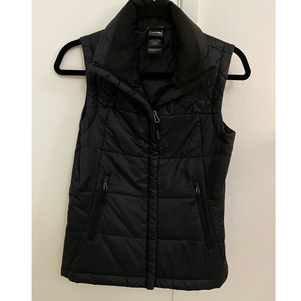 Women’s black North Face vest